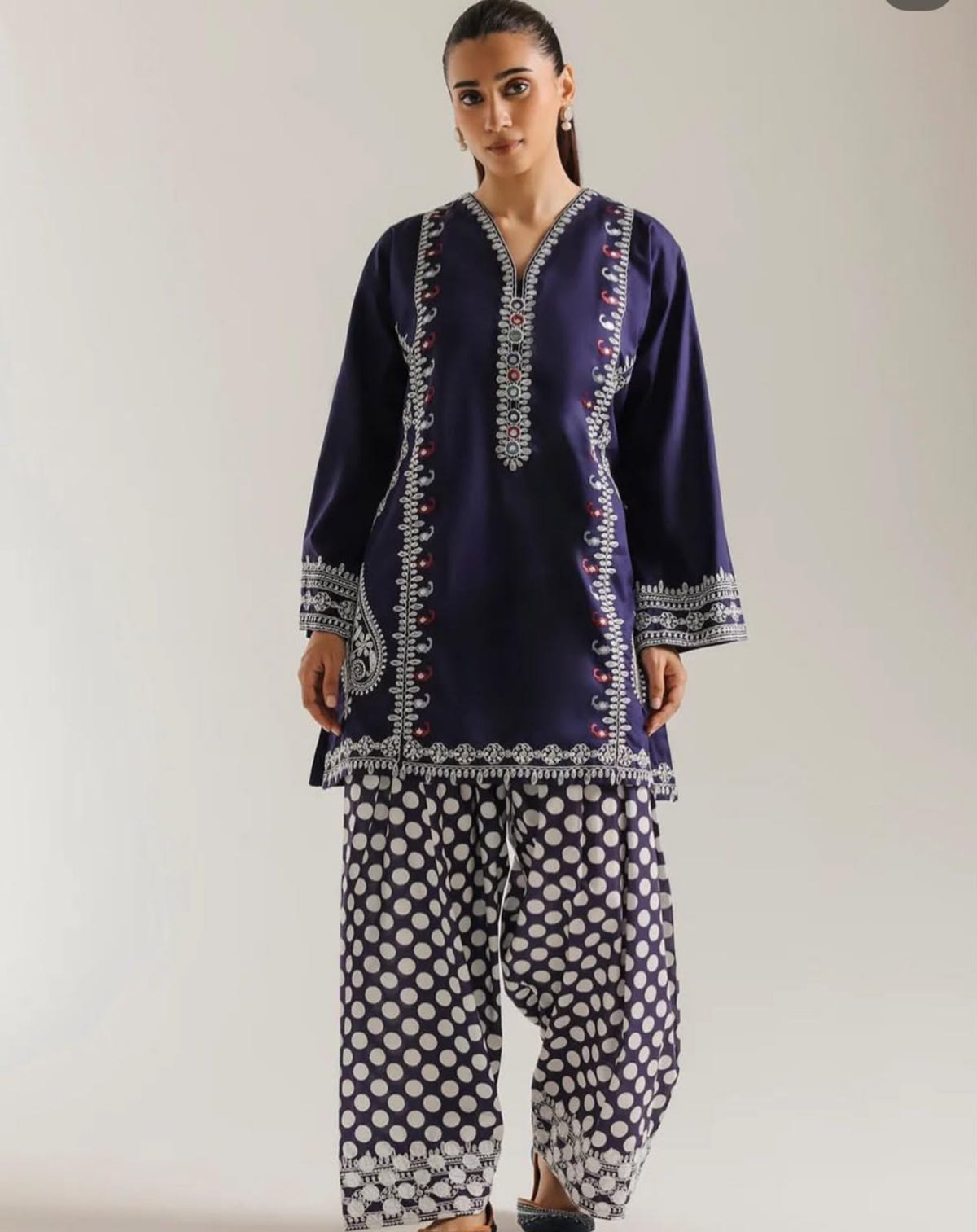 Premium Dhanak 2-Piece Suit – Elegant Traditional Collection